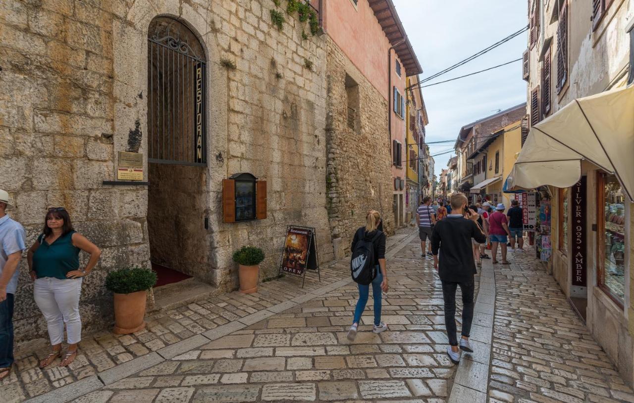 Alice Rooms Poreč Exterior foto